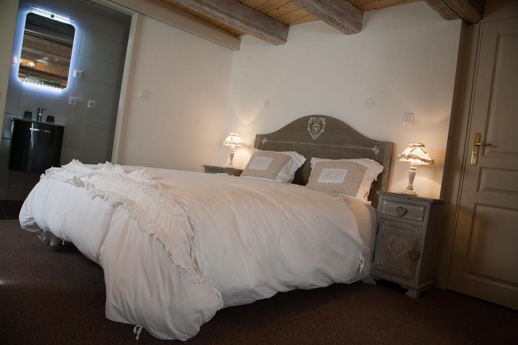 Chambre Le Hupsa Pfannala Saint-Hippolyte (Haut-Rhin) Quarto foto